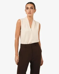 Forcast Alivia 2 V-neck Top White Sand Sale