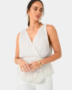 Forcast Arina Pleated Top Vanilla Outlet