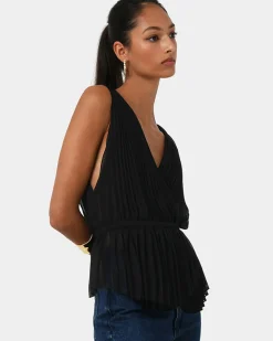 Forcast Arina Pleated Top Black Best