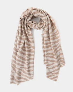 Forcast Ashly Scarf Nude New
