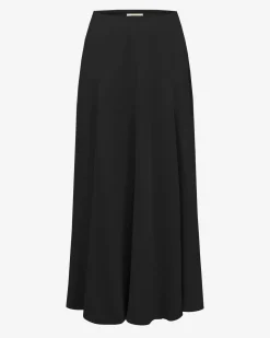 Forcast Carissa Godet Skirt Black