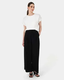 Forcast Cyra Short Sleeve Top Ivory Online