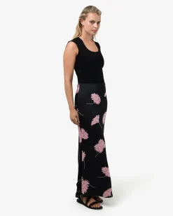 Forcast Felicia Floral Satin Skirt Black Pink Online