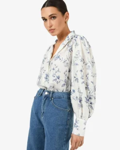 Forcast Jasmine Floral Blouse Ivory Blue New