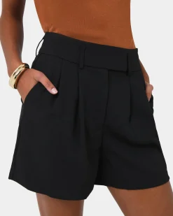 Forcast Lexee Pleat Front Short Black Online