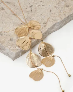 Forcast Magnolia Petal Necklace Gold Sale