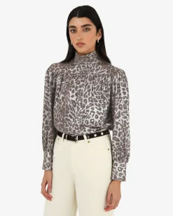 Forcast Melisa Gathered Yoke Top Leopard Best