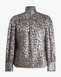 Forcast Melisa Gathered Yoke Top Leopard Best